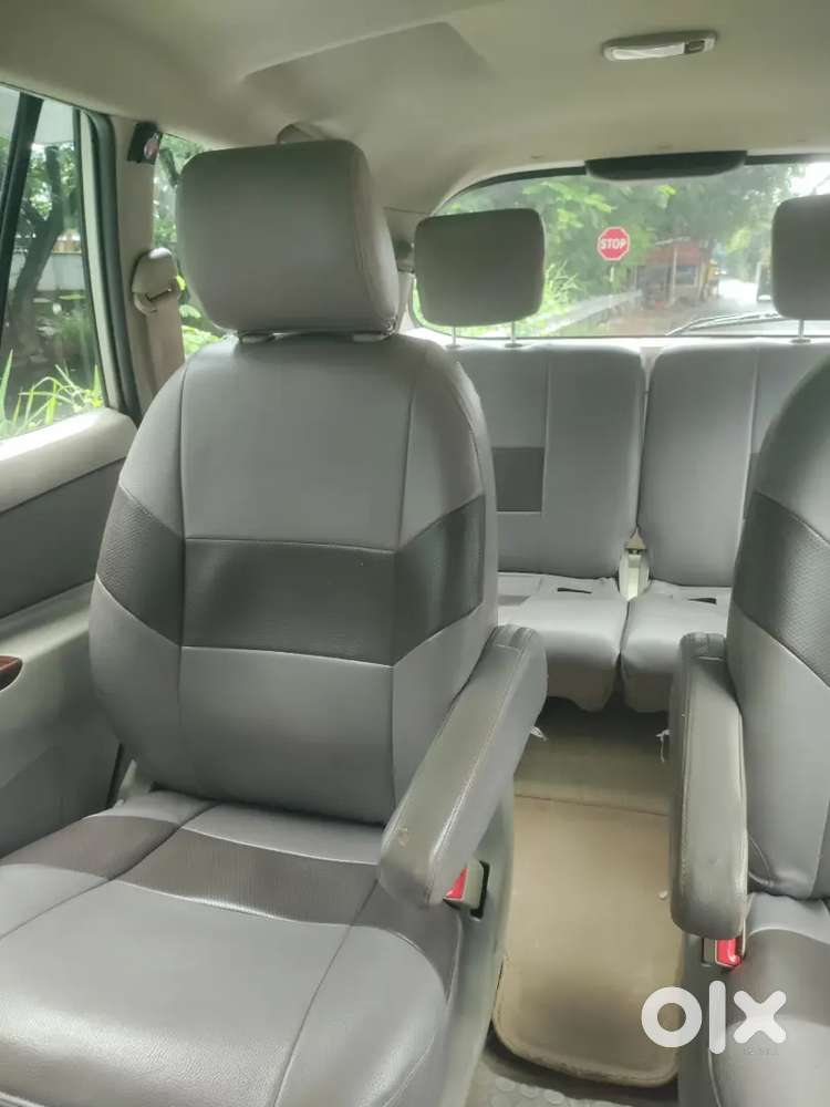 Toyota Innova Diesel 2014