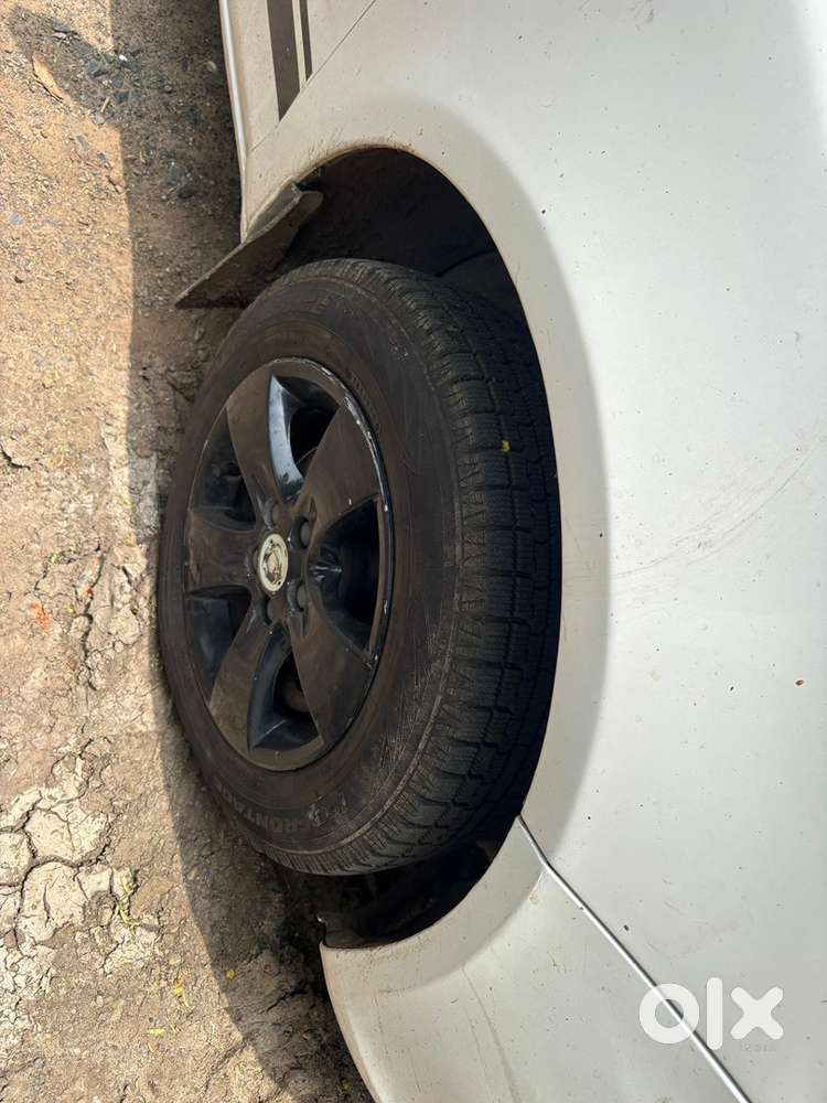 Skoda Fabia Petrol Manual 2013