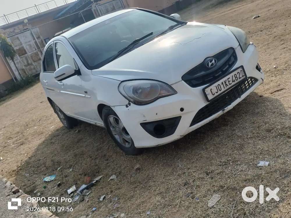 Hyundai Verna 2010 Diesel 90000 Km Driven