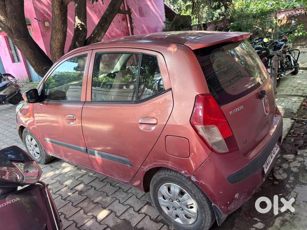 Hyundai I10 Petrol 2010 Good Condition With All Four New Tyres