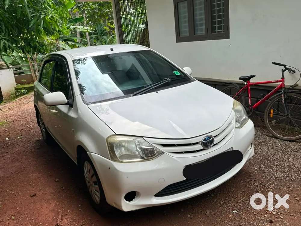 Toyota Etios 2012 Diesel 250000 Km Driven