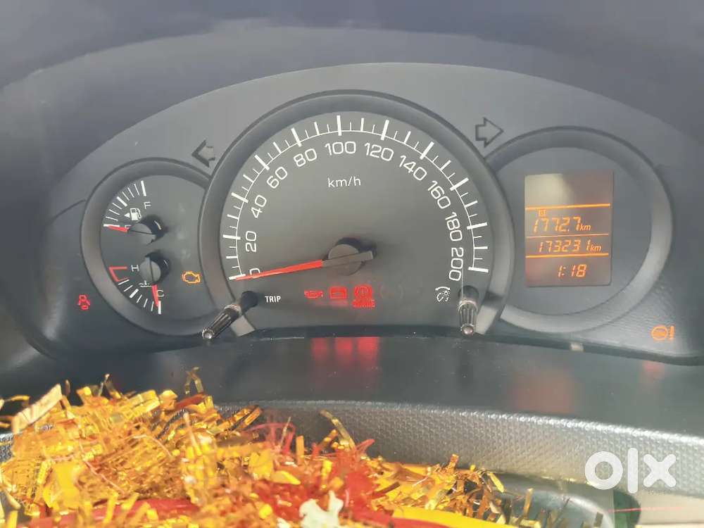 Maruti Suzuki Swift Dzire 5 Petrol Manual