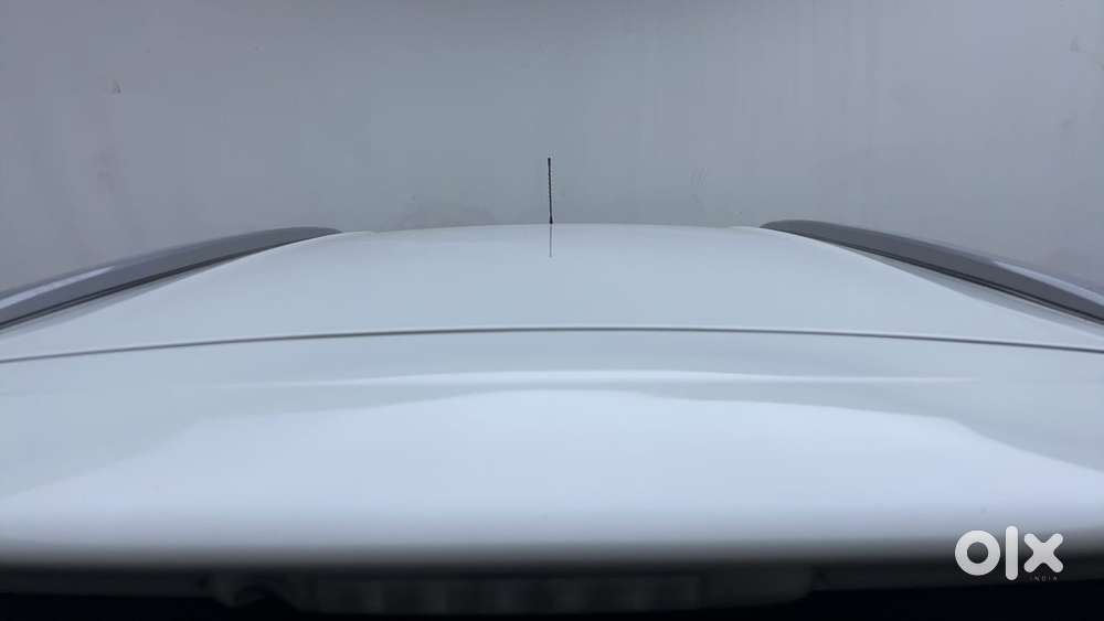 Maruti Suzuki Vitara Brezza 1.5 Zxi Plus At, 2022, Petrol