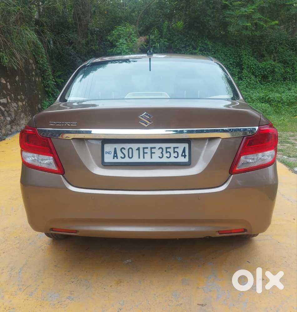Maruti Suzuki Dzire 1.2 Vxi, 2022, Petrol