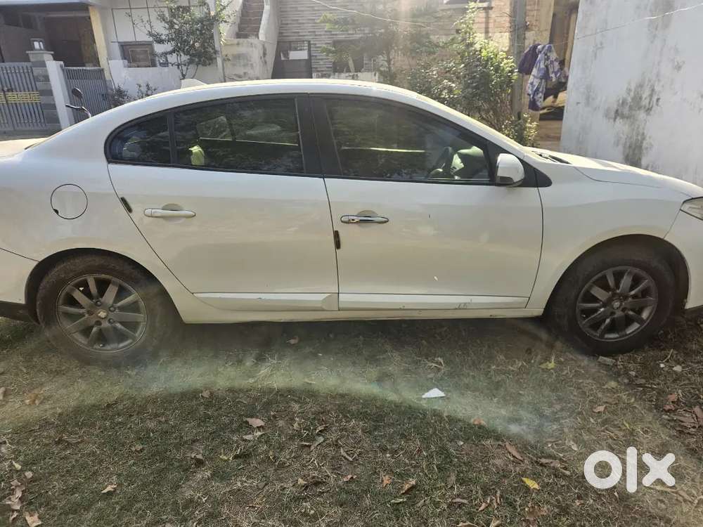 Renault Fluence 2013  Mode