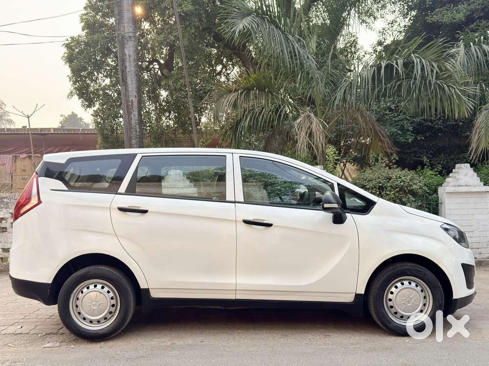 Mahindra Marazzo M2, 2019, Diesel