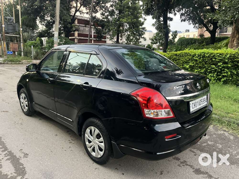 Maruti Suzuki Swift Dzire Vxi Optional, 2010, Petrol