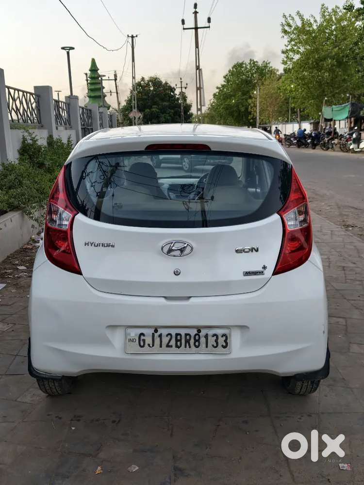 Hyundai Eon 2013 Petrol Well Maintained
