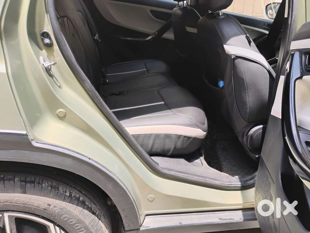 Tata Nexon Creative Plus S 1.2 Revotron Petrol 6 Amt, 2025, Petrol