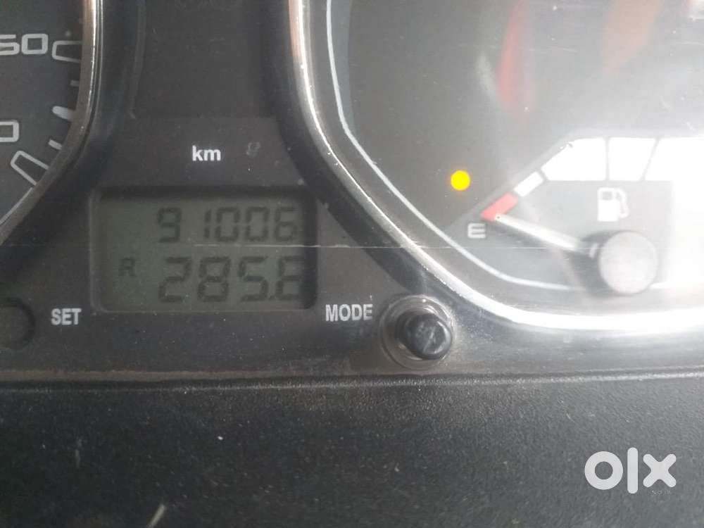 Tata Sumo Gold 2016