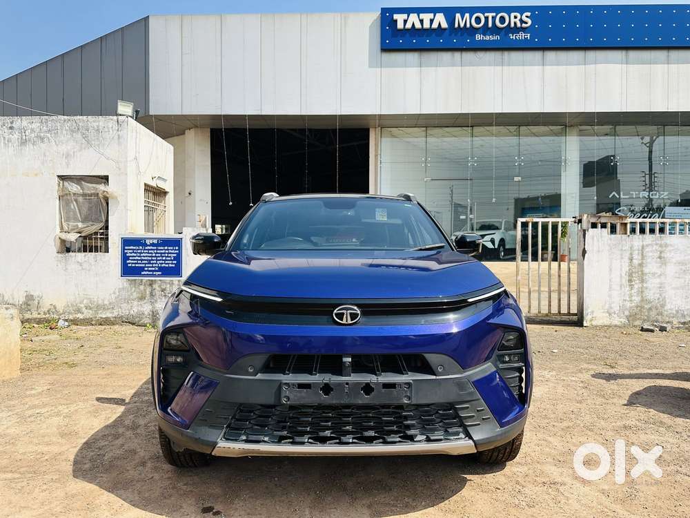 Tata Nexon Fearless S Purple 1.2 Revotron Petrol 6mt Dual Tone, 2023..