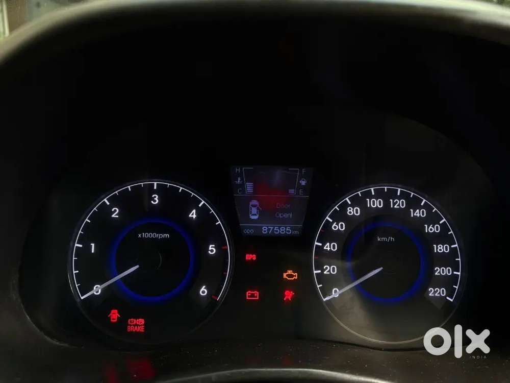 Hyundai Verna 2013 Diesel 90000 Km Driven