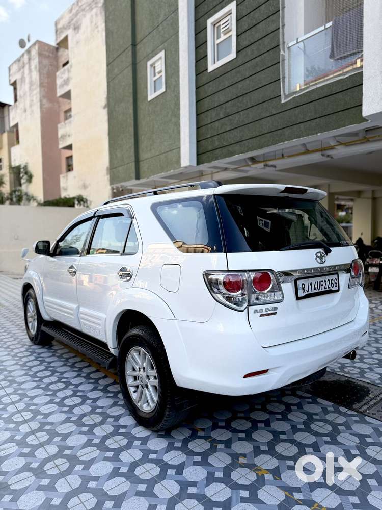 Toyota Fortuner 3.0 4x2 Automatic, 2013, Diesel