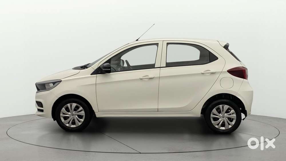 Tata Tiago 1.2 Revotron Xt Cng, 2022, Cng & Hybrids