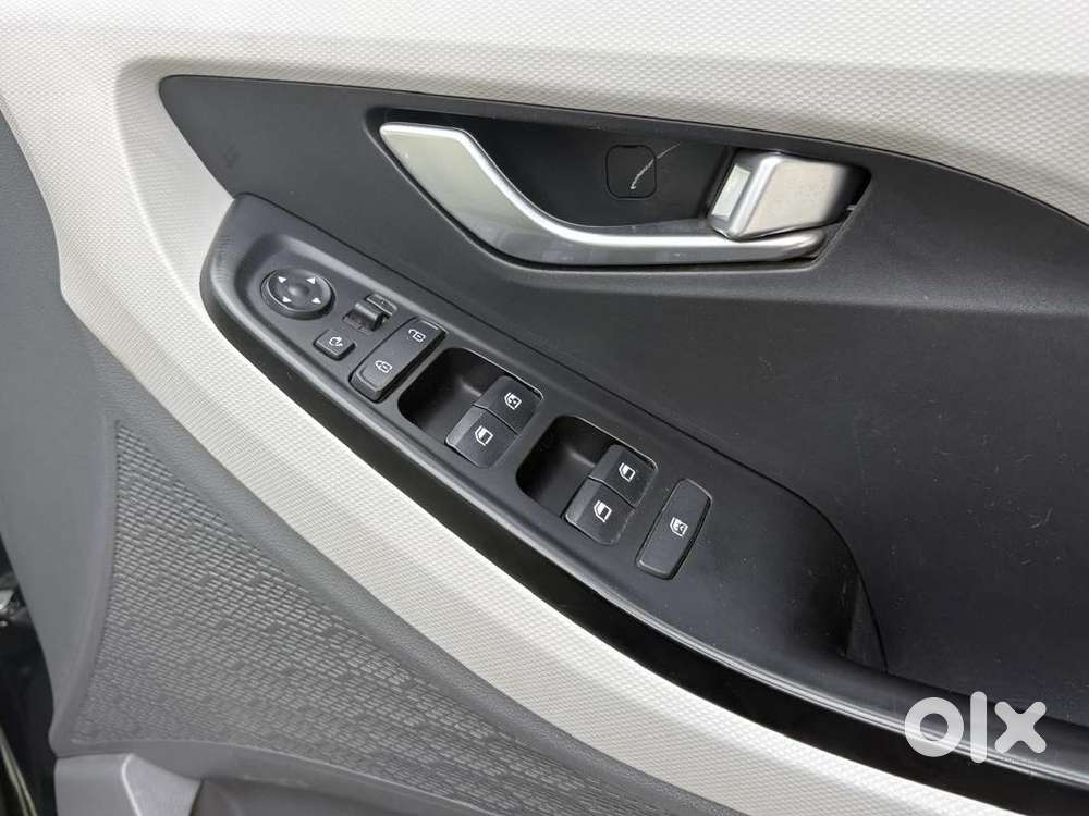 Hyundai Creta Facelift 1.5 Petrol Mt, 2024, Petrol