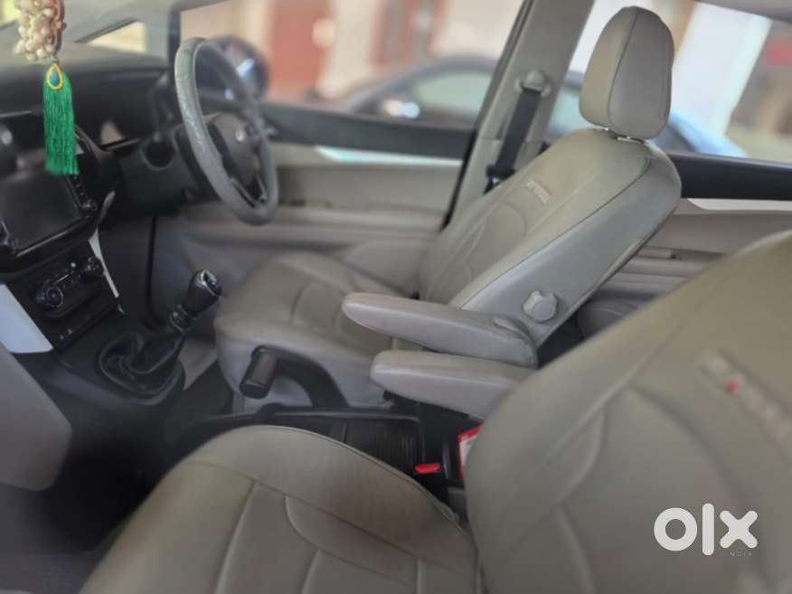 Mahindra Marazzo M6 8str, 2019, Diesel