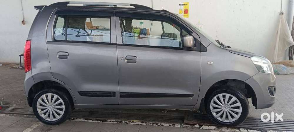 Maruti Suzuki Wagon R Vxi, 2017, Petrol