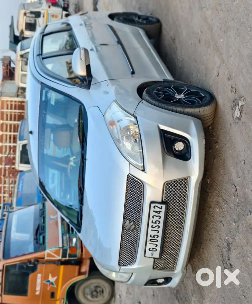Maruti Suzuki Ertiga Vdi 2013
