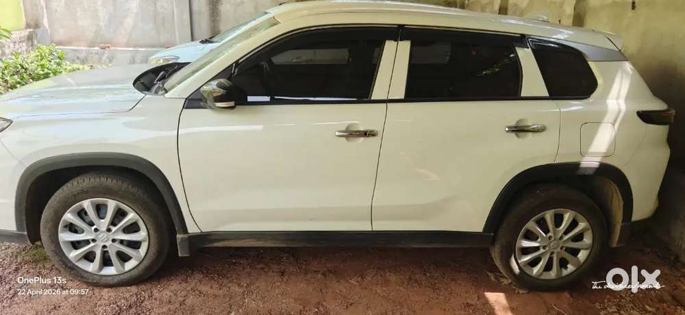Brand New Condition Only 8 To 9 Months Old