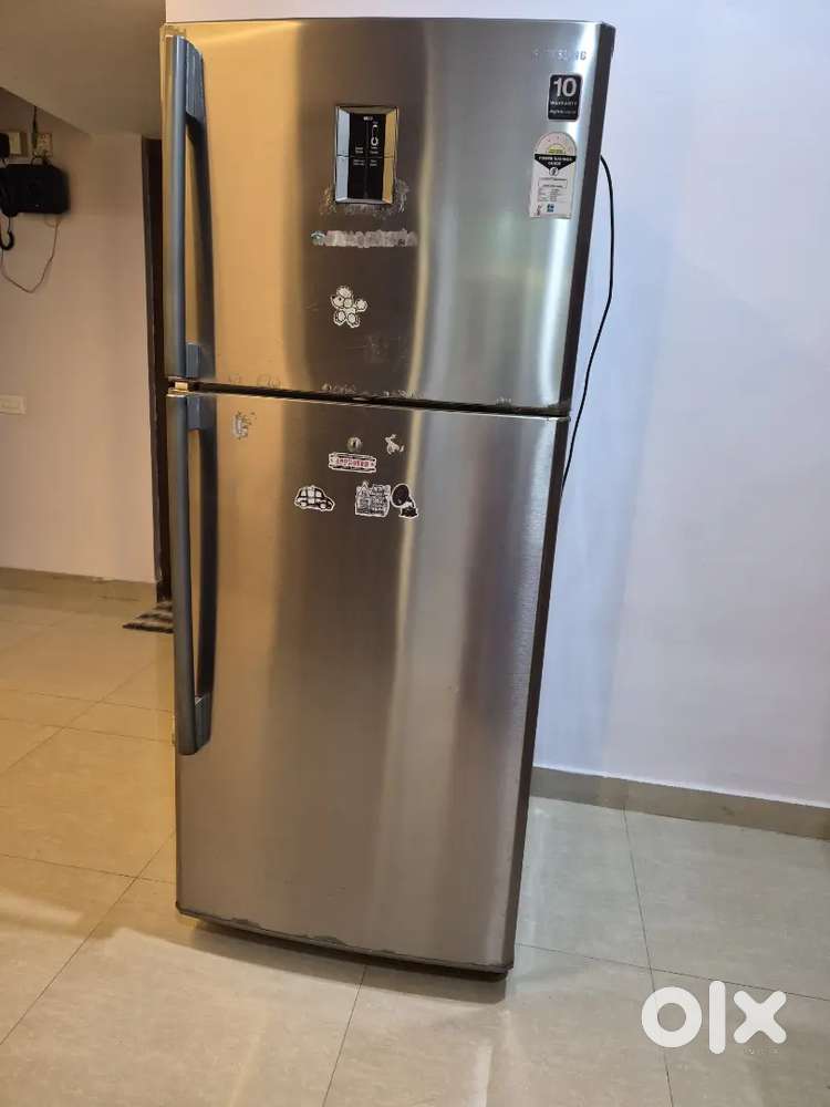 SAMSUNG  REFRIGERATOR