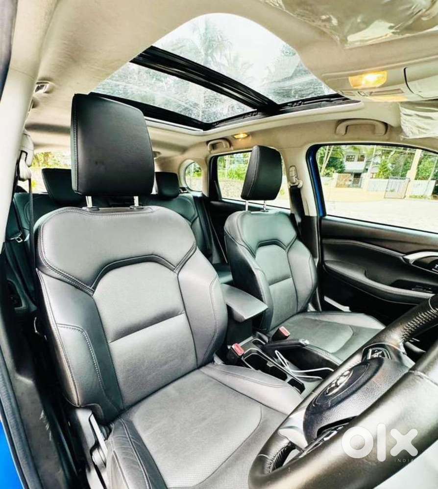 Toyota Urban Cruiser Hyryder 2023 Well Maintained