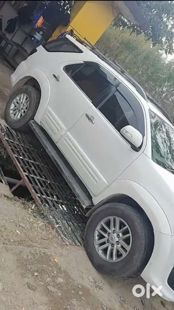 Toyota Fortuner Legender Diesel 2013