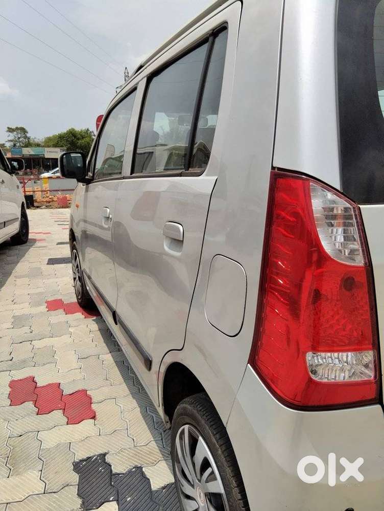 Maruti Suzuki Wagon R Vxi, 2016