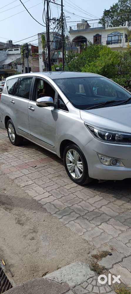Toyota Innova Crysta 2.8z Automatic, 2017, Diesel