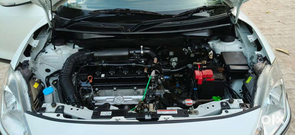 Maruti Suzuki Swift 1.2 Vxi (o), 2024, Petrol
