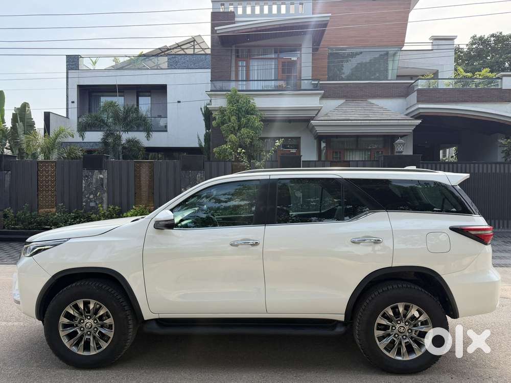 Toyota Fortuner 3.0 4x2 Automatic, 2024, Diesel