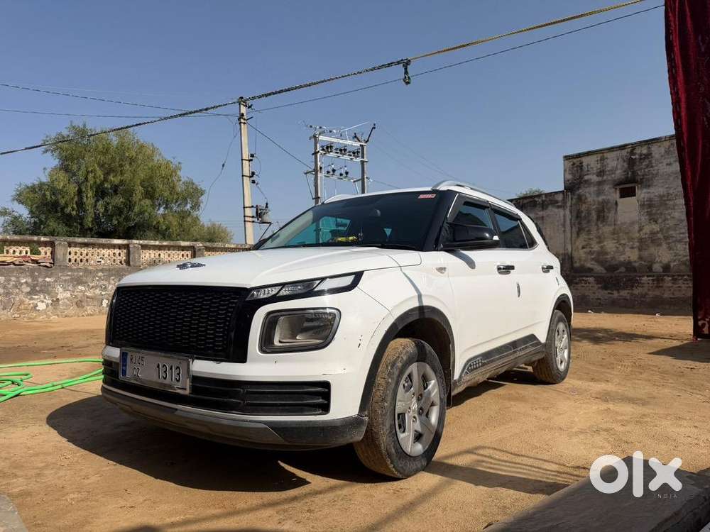 Hyundai Petrol Manual 2023