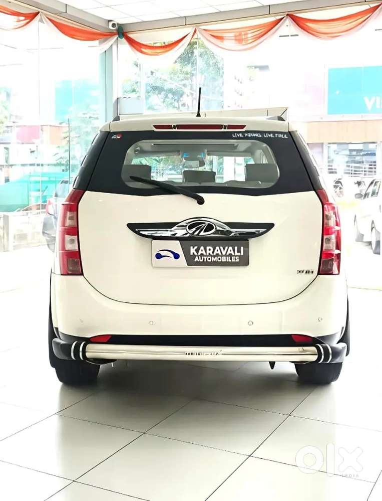 Mahindra Xuv500 2016