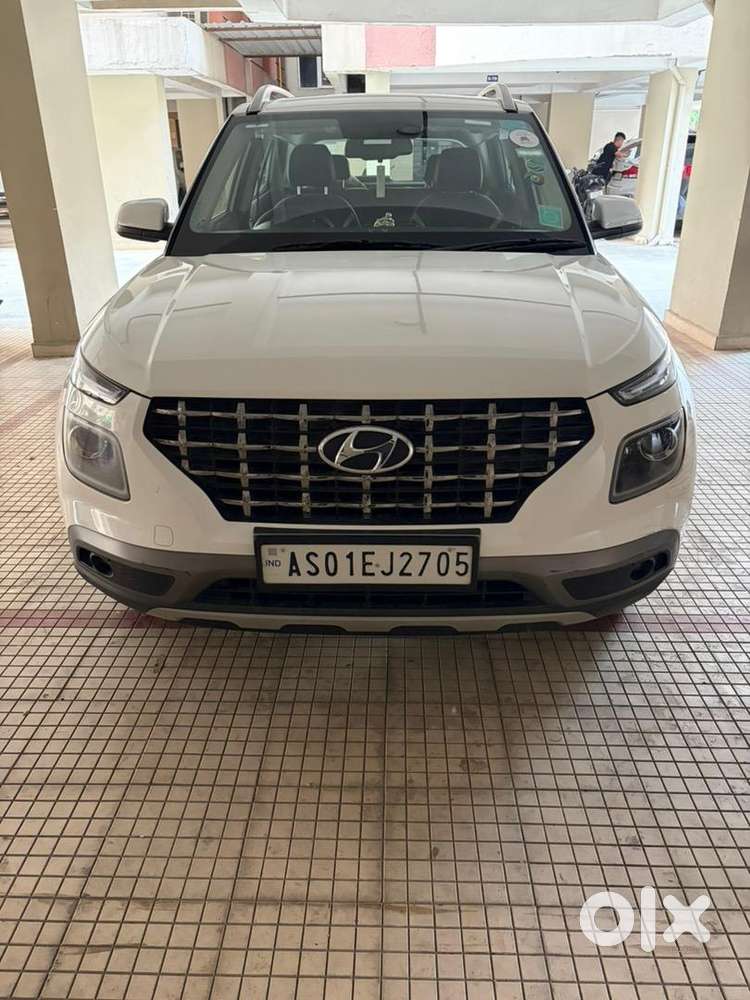 Hyundai Venue 2020 Petrol 49621 Km Driven