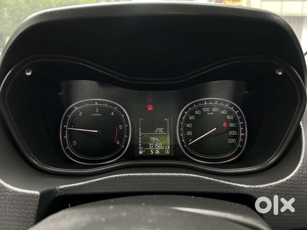 Maruti Suzuki Vitara Brezza Zxi + Mt Dual Tone, 2017, Diesel