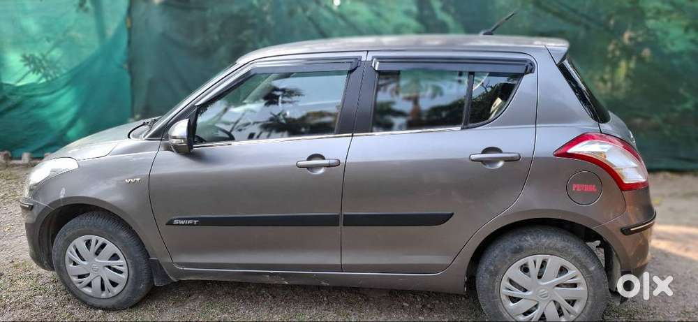 2017 Maruti Swift Petrol Vxi