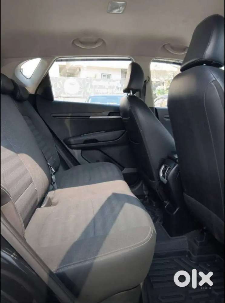 Kia Sonet 2023 Htk Plus 1.2 Petrol Mt  Single Owner  29,000 Km