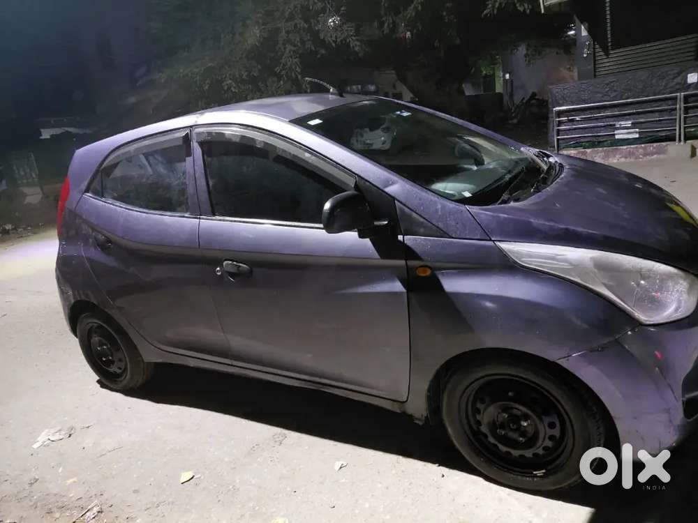 Hyundai Eon Magna 2012
