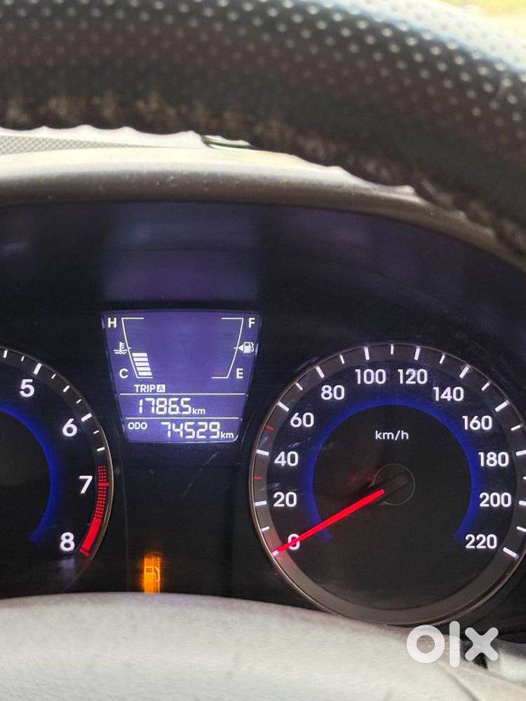 Hyundai Verna Vtvt 1.6 Sx, 2017, Petrol