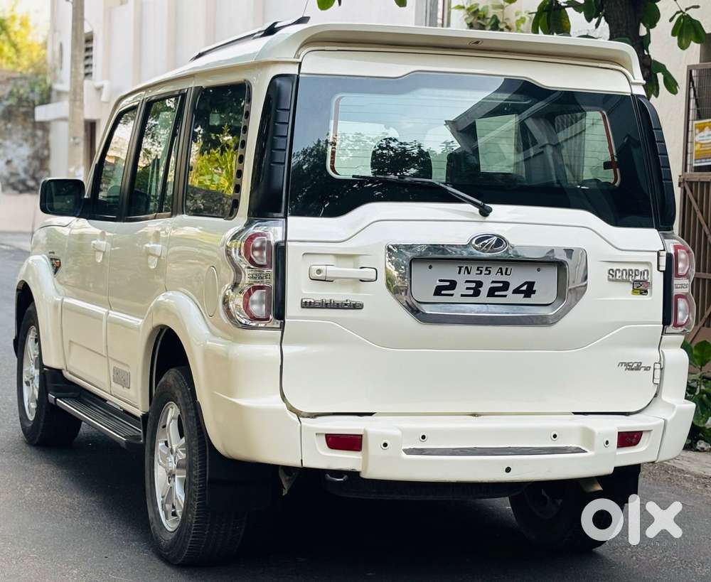 Mahindra Scorpio S10, 2016, Diesel