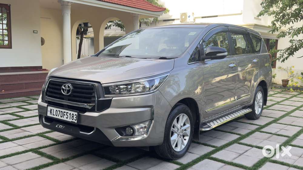 Toyota Innova Crysta 2.8 Gx At 7 Str, 2017, Diesel