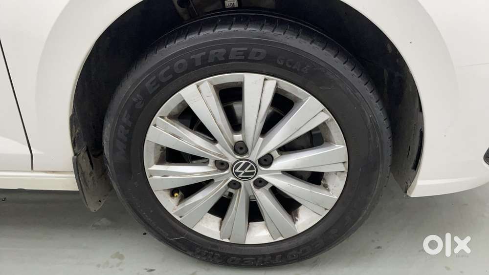 Volkswagen Virtus Highline Plus 1.0 Tsi At, 2024, Petrol