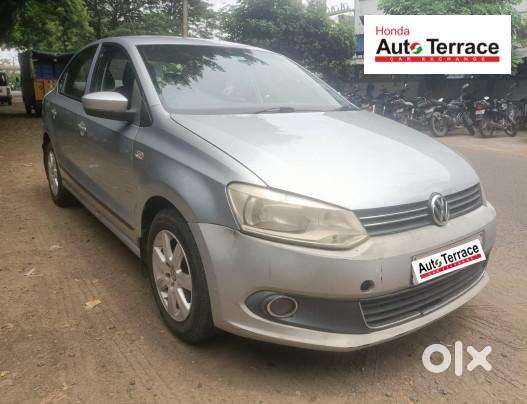 Volkswagen Vento 1.6 Highline, 2011, Petrol