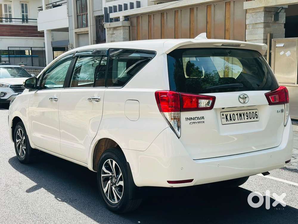 Toyota Innova Crysta [2020-ongoing] 2.4 Vx 7 Str, 2022, Diesel