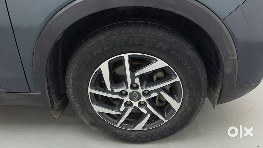 Mahindra Xuv300 W8 Option, 2022, Petrol