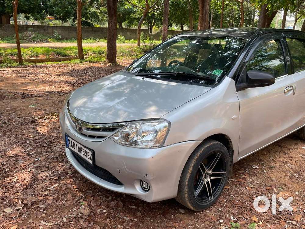 Etios Liva V (bsiv)