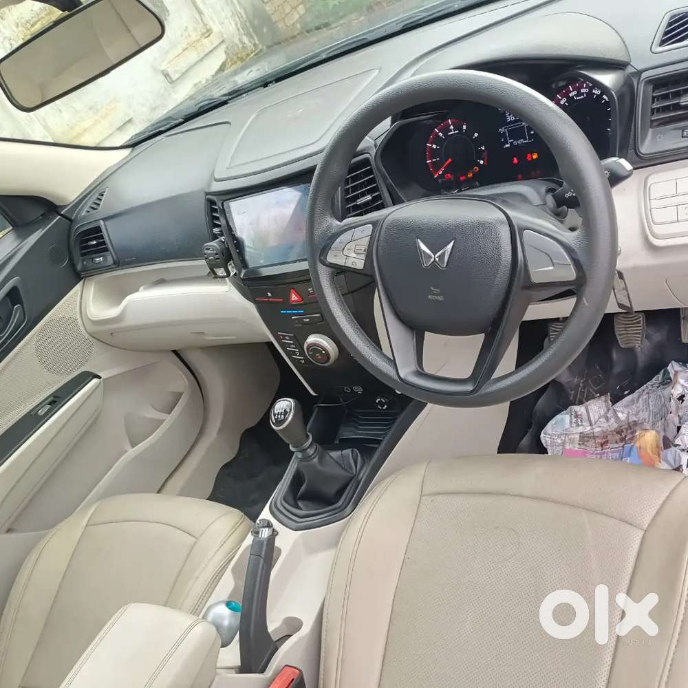 Mahindra Xuv300 1.2 2024