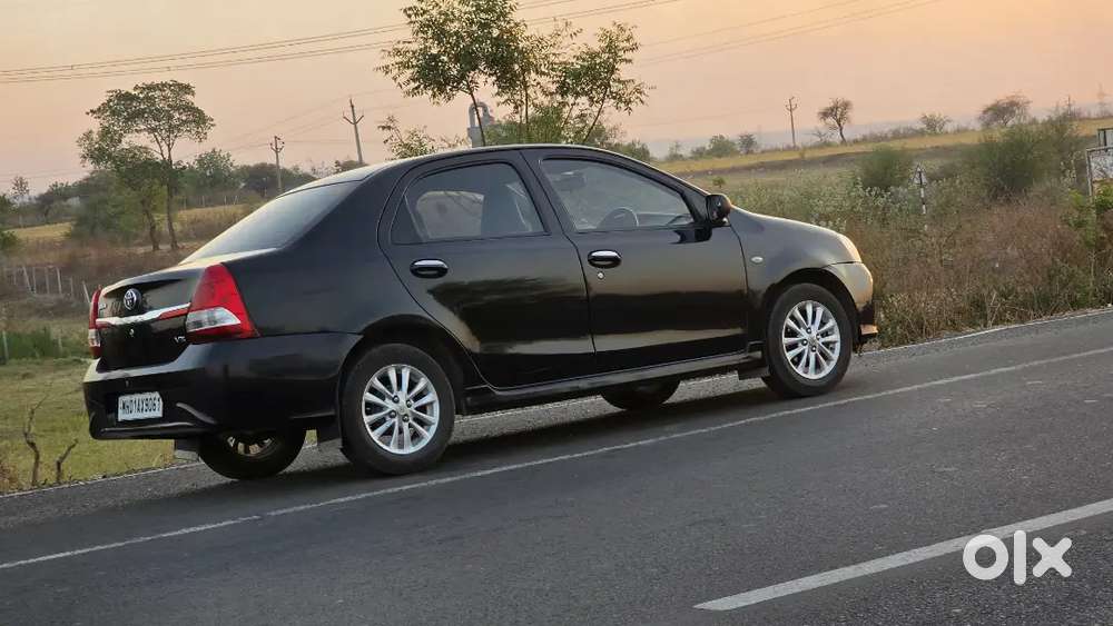 Toyota Etios 2011 Petrol 146000 Km Driven