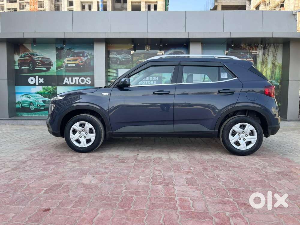 Hyundai Venue S 1.2 Petrol, 2020, Petrol