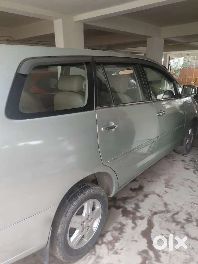 Toyota Innova 2005 Petrol Good Condition