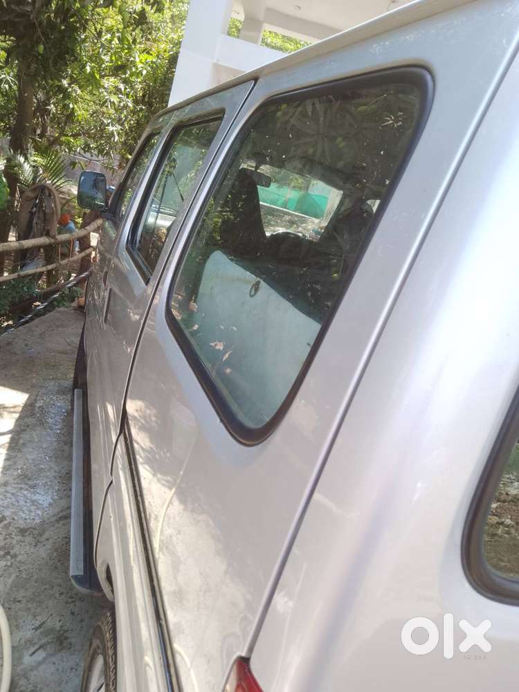 Good Condition Car (company Music Player System With All Accessories)